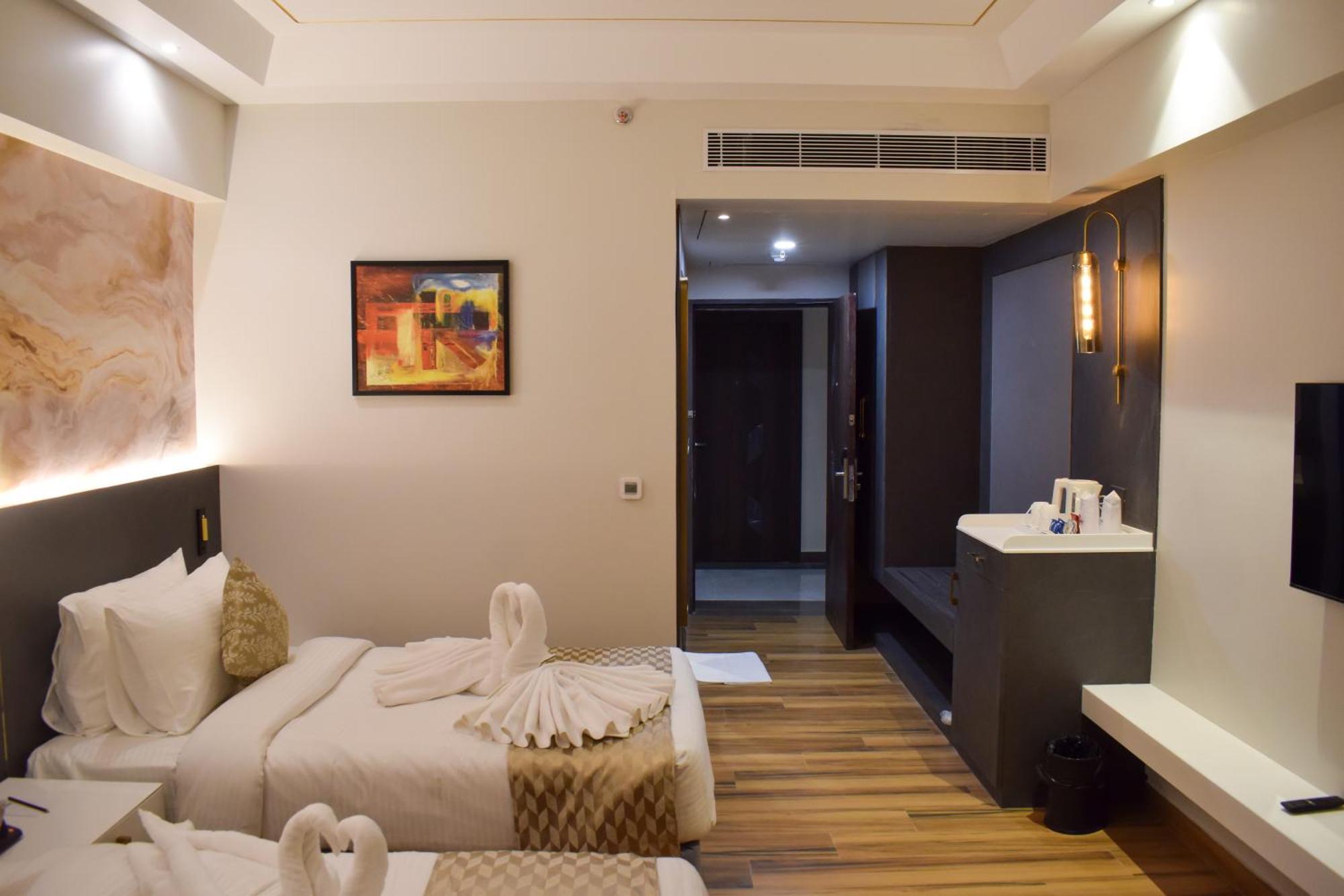 Tulip Inn Shravasti Bahraich Dış mekan fotoğraf